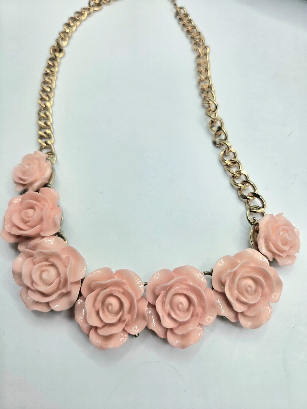 Pink Roses, Gold Chain Necklace - Picture 4 of 5